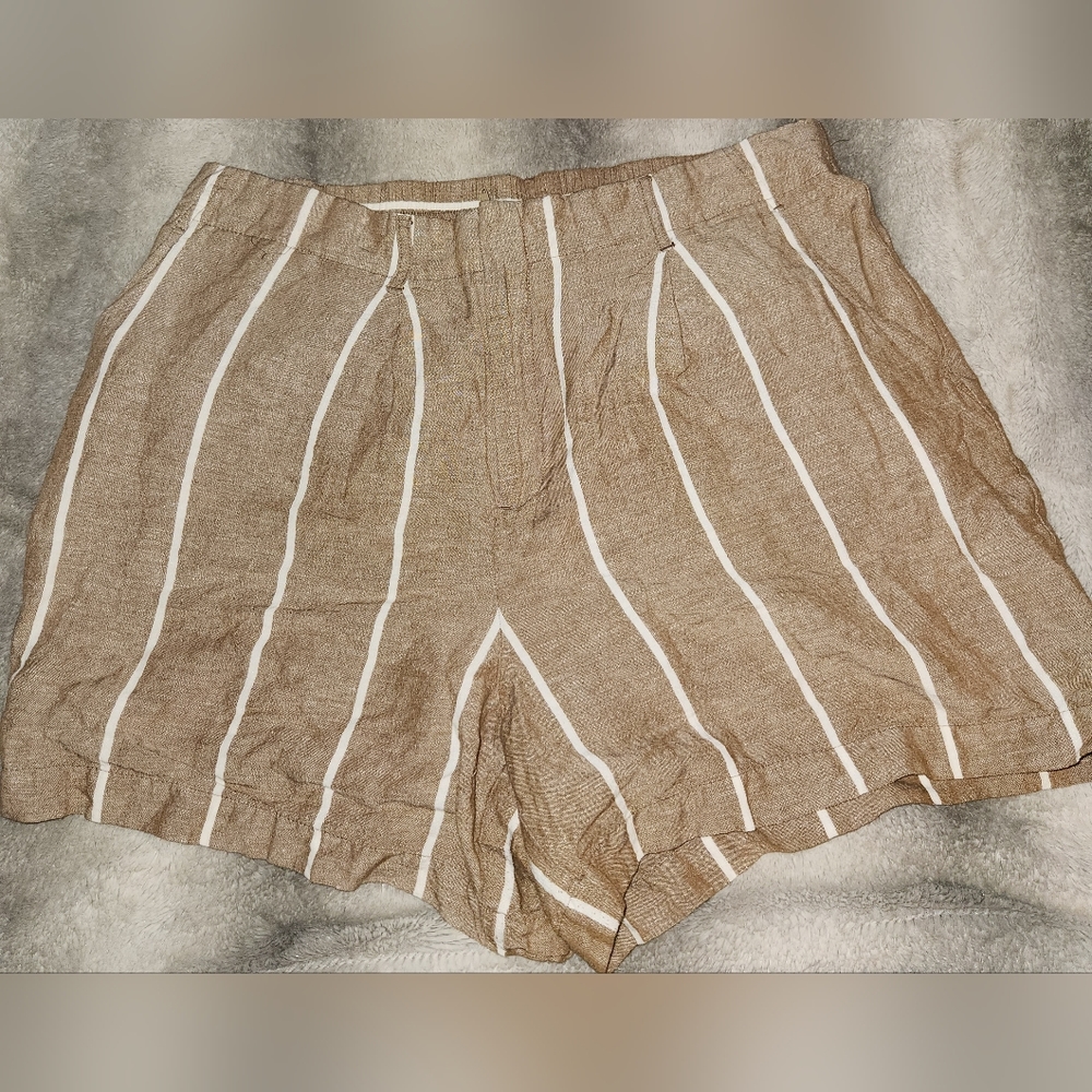 Trouser shorts for women